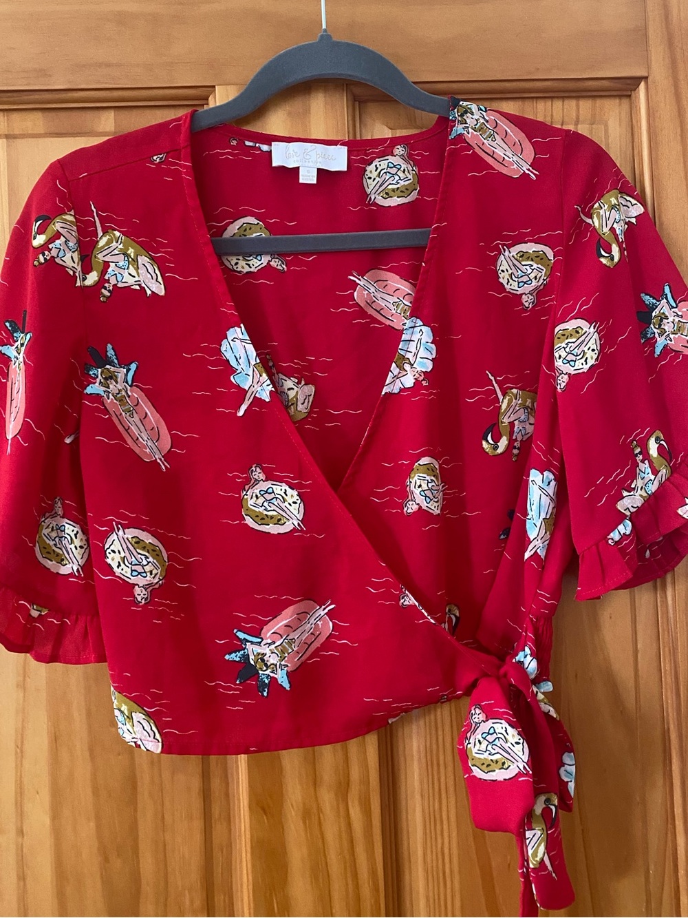 Love & Piece Red Novelty Print Wrap Crop Top Size S Pinup Poolside Beachy